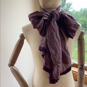 Scarf, luxurious in size and fabric
